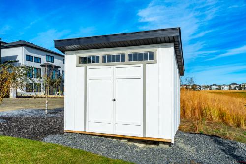 custom shed